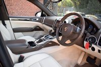 USED 2012 12 PORSCHE CAYENNE 3.0 D V6 TIPTRONIC 5d AUTO 245 BHP AMATHYST PURPLE / PAN ROOF