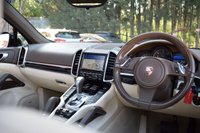 USED 2012 12 PORSCHE CAYENNE 3.0 D V6 TIPTRONIC 5d AUTO 245 BHP AMATHYST PURPLE / PAN ROOF