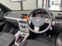 USED 2007 57 VAUXHALL ASTRA 1.8 TWIN TOP SPORT 3d 140 BHP F+R P.Sesnors, AUX, Air Con