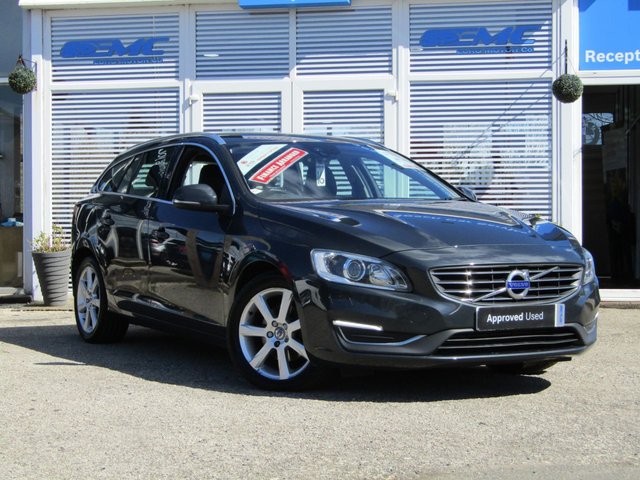 2017 17 Volvo V60 2.0 D4 SE LUX NAV 5d 188 BHP
