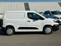 USED 2019 69 PEUGEOT PARTNER 1.5 BLUEHDI PROFESSIONAL L1 101 BHP *** Lovely Condition Inside And Out *** Van Off The Year 2019 *** 8" Touch Screen Infotainment system *** Air Conditioning *** Bluetooth *** Cruise Control *** Electric Windows/Mirrors ***
