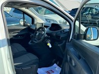 USED 2019 69 PEUGEOT PARTNER 1.5 BLUEHDI PROFESSIONAL L1 101 BHP *** Lovely Condition Inside And Out *** Van Off The Year 2019 *** 8" Touch Screen Infotainment system *** Air Conditioning *** Bluetooth *** Cruise Control *** Electric Windows/Mirrors ***