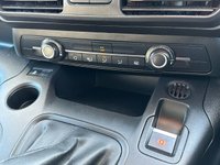 USED 2019 69 PEUGEOT PARTNER 1.5 BLUEHDI PROFESSIONAL L1 101 BHP *** Lovely Condition Inside And Out *** Van Off The Year 2019 *** 8" Touch Screen Infotainment system *** Air Conditioning *** Bluetooth *** Cruise Control *** Electric Windows/Mirrors ***