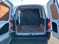 USED 2019 69 PEUGEOT PARTNER 1.5 BLUEHDI PROFESSIONAL L1 101 BHP *** Lovely Condition Inside And Out *** Van Off The Year 2019 *** 8" Touch Screen Infotainment system *** Air Conditioning *** Bluetooth *** Cruise Control *** Electric Windows/Mirrors ***