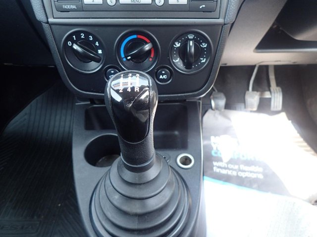 2008 FORD FIESTA 1.4 TDCI VAN 0d 68 BHP - Photo 9