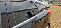 USED 2014 64 FORD FOCUS 1.0 ZETEC NAVIGATOR 5d 99 BHP 