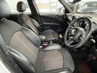 USED 2013 63 MINI COUNTRYMAN 1.6 COOPER D 5d 112 BHP 
