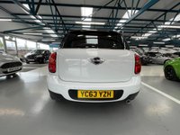 USED 2013 63 MINI COUNTRYMAN 1.6 COOPER D 5d 112 BHP 
