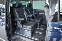 USED 2018 18 VOLKSWAGEN CARAVELLE 2.0 EXECUTIVE TDI BMT 5d 201 BHP Huge Specification Example