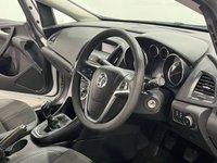 USED 2012 62 VAUXHALL ASTRA 1.4 ACTIVE 5d 98 BHP 