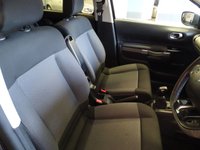 USED 2017 17 CITROEN C4 CACTUS 1.2 PURETECH FLAIR S/S 5d 109 BHP * SATNAV *   PANROOF