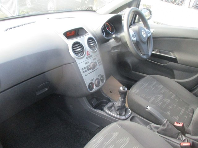 View our VAUXHALL CORSA