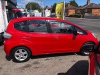 USED 2009 09 HONDA JAZZ 1.3 I-VTEC ES 5d 98 BHP 1 FORMER KEEPER, TIMING CHAIN RUN ENGINE, HAS JUST HAD BRAND NEW CLUTCH AND FRONT BRAKE PADS FITTED!!! NEW MOT, ALLOY WHEELS, ELECTRIC WINDOWS AND POWER FOLDING MIRRORS, MULTI FUNCTIUON STEERING WHEEL, AIR CON, TRACTION CONTROL, CLOTH INTERIOR, ISOFIX AND REMOTE CENTRAL LOCKING.