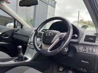 USED 2014 64 TOYOTA AVENSIS 2.0 D-4D ICON 4d 124 BHP FULL TOYOTA HISTORY + SAT NAV + REVERSE CAMERA