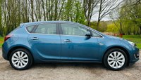 USED 2013 13 VAUXHALL ASTRA 1.6 ELITE 5d 113 BHP SATELLITE NAVIGATION LEATHER INTERIOR