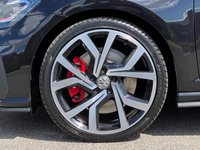 USED 2018 68 VOLKSWAGEN GOLF 2.0 GTI PERFORMANCE TSI DSG 5d 242 BHP 