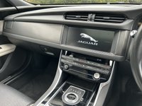 USED 2016 16 JAGUAR XF 3.0d V6 S (300) Automatic Euro 6 (Sliding Panoramic Sunroof / Widescreen Premium Navigation) !! NATIONWIDE DELIVERY AVAILABLE !!