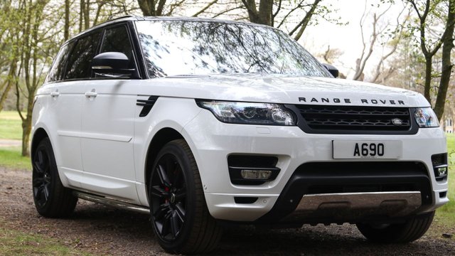 2015 15 Land Rover Range Rover Sport 3.0 SDV6 (306) Autobiography Dynamic 5dr AWD Automatic Euro 6 (Sliding Panoramic Sunroof / Black Stealth Pack / Premium Navigation)
