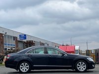 USED 2006 06 MERCEDES-BENZ S-CLASS 3.0 S320 CDI 4d 231 BHP FRONT AND REAR PARKING SENSORS +  FRONT HEATED SEATS +  ELECTRIC SEATS +  ELECTRIC STEERING ADJUSTMENT +  CRUISE CONTROL +  PANORAMIC SUNROOF +  DUAL ZONE CLIMATE CONTROL +  FULL LEATHER TRIM +  SAT NAVIGATION +  LUMBAR SUPPORT +  AUTO RETRACTABLE MIRRORS +  HEAD LIGHT WASHERS +  SPARE WHEEL +  17 INCH ALLOY WHEELS +