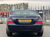 USED 2006 06 MERCEDES-BENZ S-CLASS 3.0 S320 CDI 4d 231 BHP FRONT AND REAR PARKING SENSORS +  FRONT HEATED SEATS +  ELECTRIC SEATS +  ELECTRIC STEERING ADJUSTMENT +  CRUISE CONTROL +  PANORAMIC SUNROOF +  DUAL ZONE CLIMATE CONTROL +  FULL LEATHER TRIM +  SAT NAVIGATION +  LUMBAR SUPPORT +  AUTO RETRACTABLE MIRRORS +  HEAD LIGHT WASHERS +  SPARE WHEEL +  17 INCH ALLOY WHEELS +
