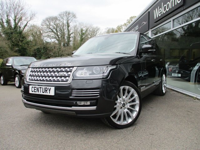 2012 62 Land Rover Range Rover 4.4 SDV8 VOGUE SE 5d 339 BHP