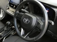 USED 2021 70 TOYOTA COROLLA 1.8 ICON TECH 5d 121 BHP SAT NAV HEATED SEATS PARKING SENSORS TOYOTA WARRANTY TILL JAN 2031