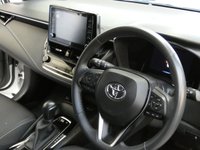 USED 2021 70 TOYOTA COROLLA 1.8 ICON TECH 5d 121 BHP SAT NAV HEATED SEATS PARKING SENSORS TOYOTA WARRANTY TILL JAN 2031