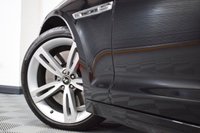 USED 2014 P JAGUAR XJR 5.0 XJR 4d 542 BHP PAN ROOF / SOFT CLOSE DOORS