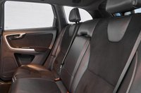 USED 2017 W VOLVO XC60 2.0 D4 R-DESIGN NAV 5d 188 BHP +NATIONWIDE DELIVERY AVAILABLE+