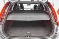 USED 2017 W VOLVO XC60 2.0 D4 R-DESIGN NAV 5d 188 BHP +NATIONWIDE DELIVERY AVAILABLE+