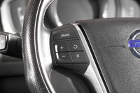 USED 2017 W VOLVO XC60 2.0 D4 R-DESIGN NAV 5d 188 BHP +NATIONWIDE DELIVERY AVAILABLE+