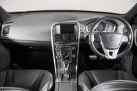USED 2017 W VOLVO XC60 2.0 D4 R-DESIGN NAV 5d 188 BHP +NATIONWIDE DELIVERY AVAILABLE+