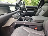 USED 2020 20 LAND ROVER DEFENDER 2.0 FIRST EDITION 5d 237 BHP 7 SEATS+PAN ROOF+FLRSH