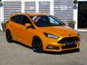 USED 2018 18 FORD FOCUS 2.0 ST-2 TDCI 5d 183 BHP Finished in TANGERINE DREAM MET with contrasting PART LEATHER RECARO SPORTS SEATS. GREAT Looking performance car with all the usual extras including, Sat Nav, 2 keys, DAB RADIO, Keyless Start, Power folding Mirrors, Xenons, Park Sensors, Apple Play and much more. Dealer serviced at 21673 miles, 29605 miles, 43094 miles and on arrival at 52535 miles.