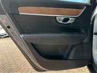 USED 2017 67 VOLVO S90 2.0 D5 POWERPULSE INSCRIPTION AWD 4d 231 BHP WINTER PACK FROM FACTORY