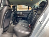 USED 2014 14 JAGUAR XF 2.2 D PREMIUM LUXURY 4d 200 BHP 
