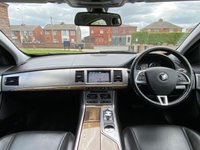 USED 2014 14 JAGUAR XF 2.2 D PREMIUM LUXURY 4d 200 BHP 