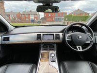 USED 2014 14 JAGUAR XF 2.2 D PREMIUM LUXURY 4d 200 BHP 