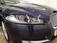 USED 2015 15 JAGUAR XF 2.2 D PORTFOLIO 4d 163 BHP GREAT COLOUR COMBINATION WITH STUNNING INTERIOR. THIS IS THE 2.2 PORFOLIO EDITION