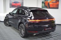 USED 2018 68 PORSCHE MACAN 2.0 PDK 5d 242 BHP PANROOF / BURMEISTER / AIR SUS