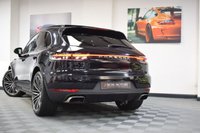 USED 2018 68 PORSCHE MACAN 2.0 PDK 5d 242 BHP PANROOF / BURMEISTER / AIR SUS