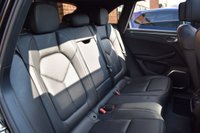 USED 2018 68 PORSCHE MACAN 2.0 PDK 5d 242 BHP PANROOF / BURMEISTER / AIR SUS
