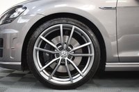 USED 2015 T VOLKSWAGEN GOLF 2.0 R DSG 5d 298 BHP PAN ROOF / LEATHER / PRETORIA