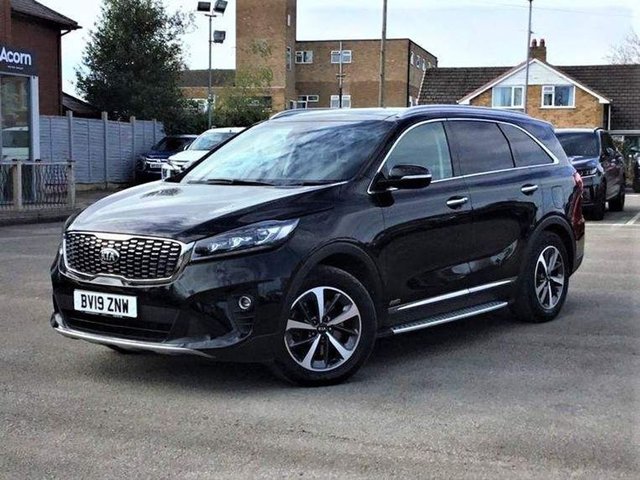 View our KIA SORENTO