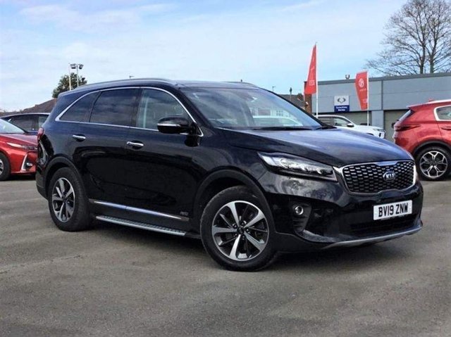 View our KIA SORENTO