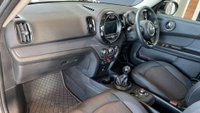 USED 2020 20 MINI COUNTRYMAN 1.5 COOPER CLASSIC 5d 134 BHP *LOW MILAGE & BLUETOOTH*