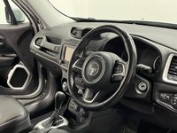 USED 2016 66 JEEP RENEGADE 2.0 M-JET LIMITED 5d 138 BHP Full Leather