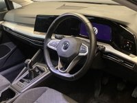 USED 2021 21 VOLKSWAGEN GOLF 1.5 LIFE TSI 5d 148 BHP P Sensors Sat Nav Air Con