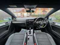 USED 2018 18 VOLKSWAGEN GOLF 2.0 R-LINE TDI BLUEMOTION TECHNOLOGY DSG 5d 148 BHP SENSORS+CARPLAY+SUEDE INTERIOR