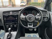 USED 2018 18 VOLKSWAGEN GOLF 2.0 R-LINE TDI BLUEMOTION TECHNOLOGY DSG 5d 148 BHP SENSORS+CARPLAY+SUEDE INTERIOR